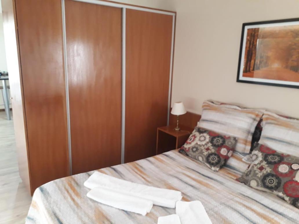 4 Ventanales Sobre La Avenida Corrientes Apartment Buenos Aires Exterior photo
